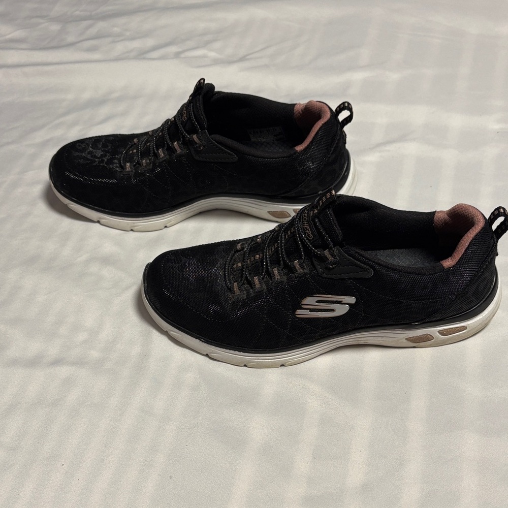Skechers Women’s Black Athletic Shoes